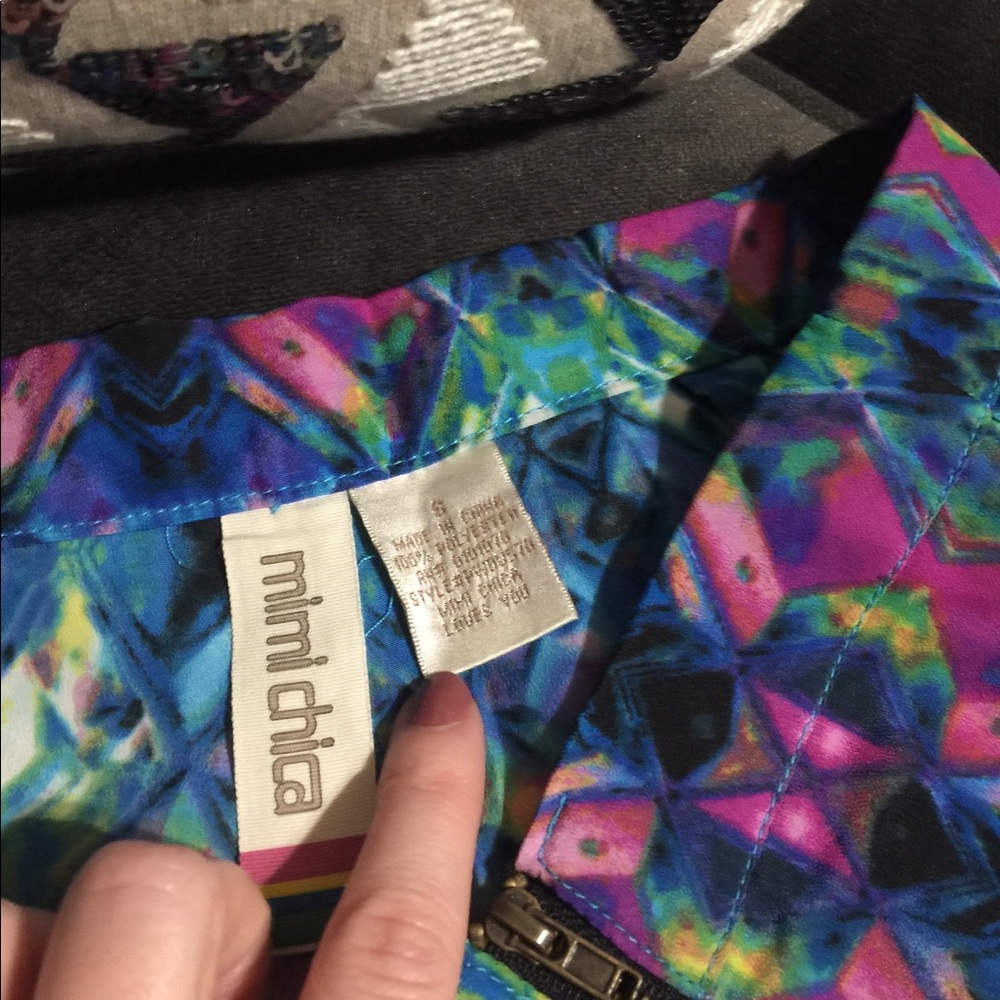 💗Mimi Chica Colorful Shorts-Size S💗 - Picture 3 of 4